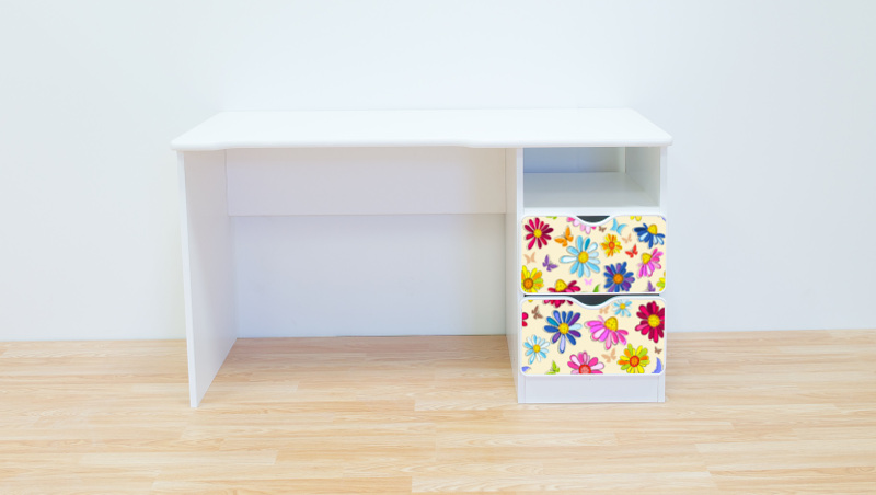 Becks písací stolík pravý Sedmokráska